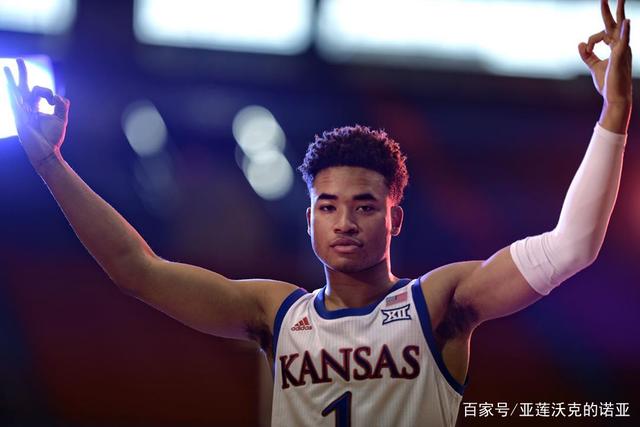 上海队官宣两外援人选 冯莱搭档费雷尔新赛季